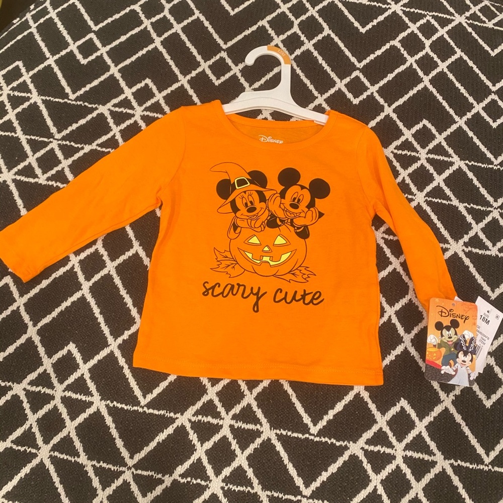NWT Disney - Mickey Minnie Scary Cute Halloween T